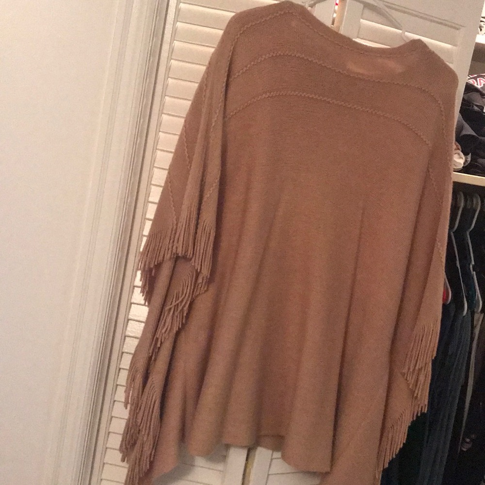 Tan poncho